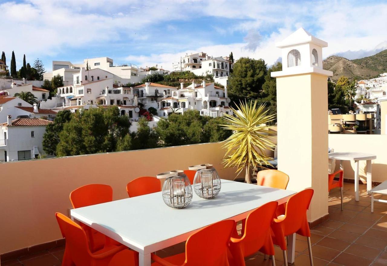 Villa 9 Pers In Burriana Nerja Exterior photo